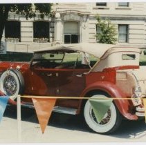 Duesenberg Model J parked along the courthouse square