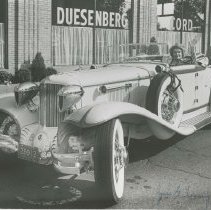 Agnes Leamy in the drivers seat of a Cord L-29 Cabriolet