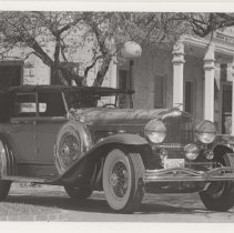Black and white photo of 1930 Duesenberg Model J-453 convertible sedan