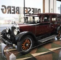 1927 Auburn