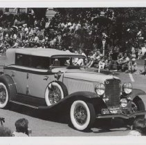 1932-33 Auburn phaeton in the Parade of Classics