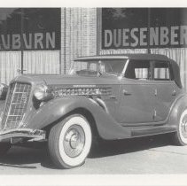 1936 Auburn 852 phaeton in front of the museum