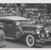 1929 Duesenberg Model J in the Parade of Classics