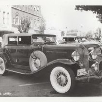 1931 Auburn phaeton in downtown Auburn
