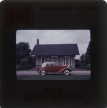 1934 Auburn phaeton in front of the Bus Depot