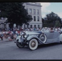 1928-1930 Auburn Speedster in the Parade of Classics
