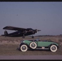 1928-1930 Auburn Speedster and a plane