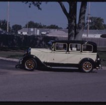 1925-1927 Auburn Sedan