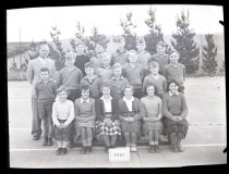Waihaorunga School photo, 1961