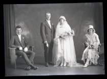 Rodgers and Woods wedding party