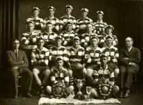 Huimai Football Team Seniors 1935.