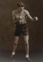 Cliff Hanham in boxing pose