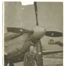 Leszek Bisanz with a Mustang IV ca. 1945