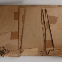 B1995.04.36e Envelope - reverse