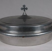 B2002.06.04a-c Communion Set