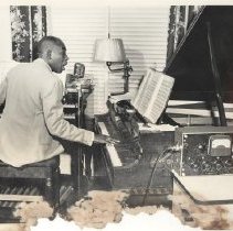 BHA1995.04.06.16.11 Photograph