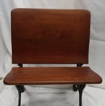 B2022.05.01 School Desk