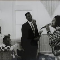 B2000.05.06 Photograph