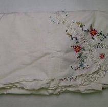B1998.01.22 Tablecloth