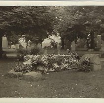 Tombstone inside Chartiers Cemetery, Carnegie, Pennsylvania, ca. 1945