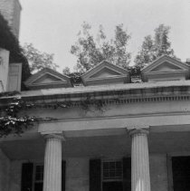 Josephine White and Alice Jackson at Pont Reading