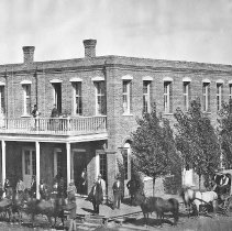 Arlington/Cosmopolitan Hotel