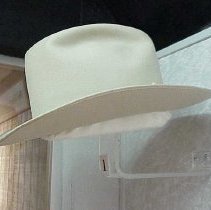 Hat, cowboy