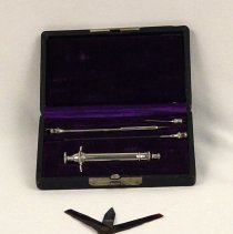 Hemorrhoidal Outfit Case