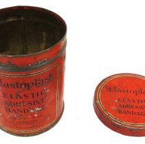 Elastoplast Bandage Tin with Needles
