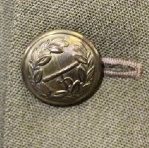 1960.003.0060 (detail button)