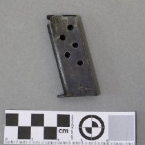 1960.003.0061 (magazine detail)