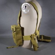 Waistbelt and braces, with accessories, back 3/4 view