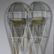 2025.001.0006a-b Bottom View