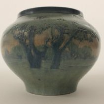 Moon and Moss Vase
