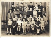 Miss Cook's 2nd grade, 1946-47