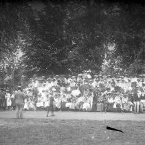 E. Alice Austen, [Crowd of spectators in the bleachers], ca. 1900