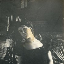 E. Alice Austen, [Gertrude Tate], ca. 1900.