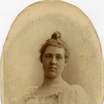 Dana Studios, [Gertrude Tate], ca. 1890