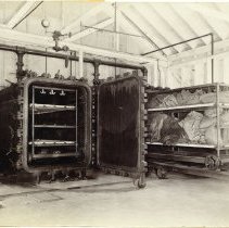 Alice Austen, Receiving End, Door Open in One Oven: Swinburne Island , 1897