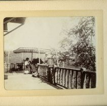 E. Alice Austen, [Group on Porch in Catskills], 1899