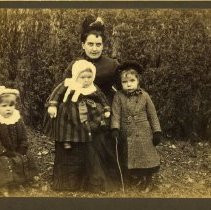 E. Alice Austen, [Nellie and Children Outdoors], ca. 1886