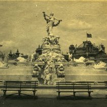 E. Alice Austen, [Fountain of Abundance: Pan American Expo], 1901