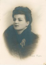 Woman in fur coat 1940s