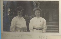 Bessie and Daisy Suckley