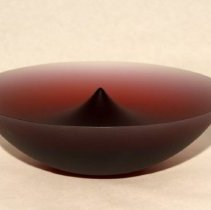 Bowl with Peak