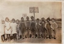 Eleven lower grade students of Pleasant View School