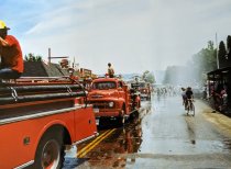 1990 Eagle Fun Days Cooling the Crowd 5