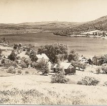 2015.21.2 Postcard.  East Lebanon and Mascoma Lake.