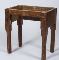 Table base - damaged rear skirt reveals leg mortices.