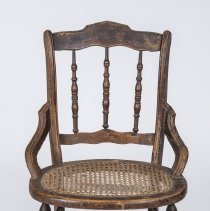 1999.17.1 - Victorian-era chair